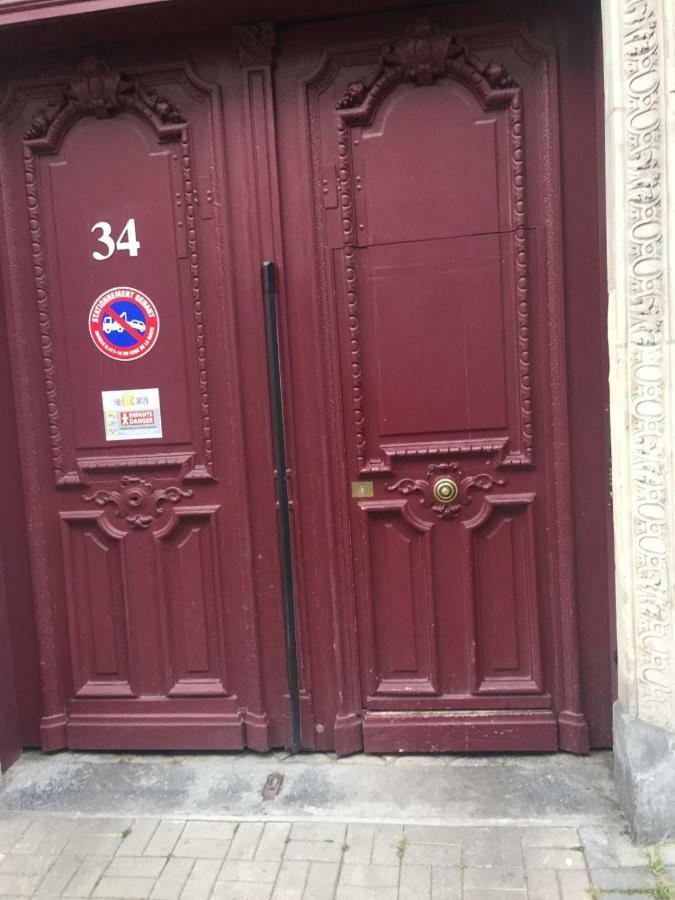 Appart République parking privé gratuit Lilla Esterno foto